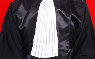 PROFESI PENGACARA DALAM TINJAUAN ISLAM